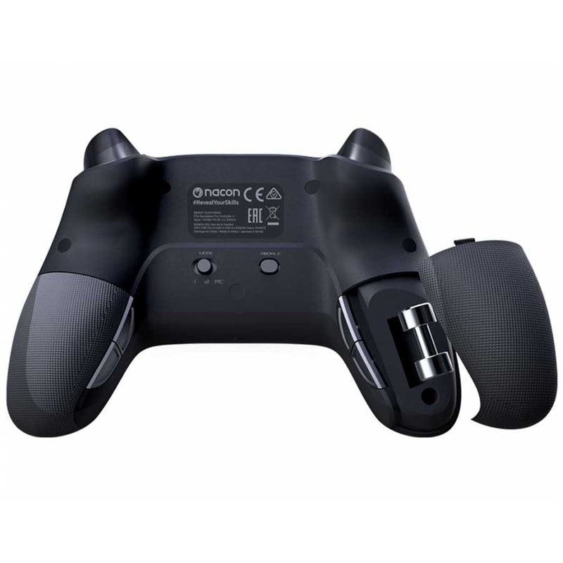 Nacon PS4 Revolution Pro Controller 3